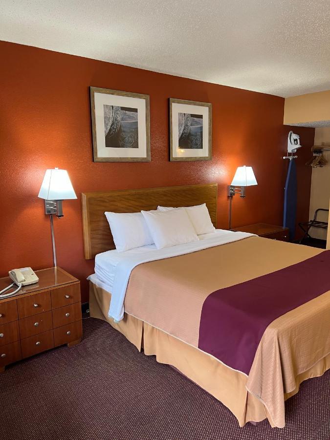 Executive Inn Schenectady Downtown Ngoại thất bức ảnh