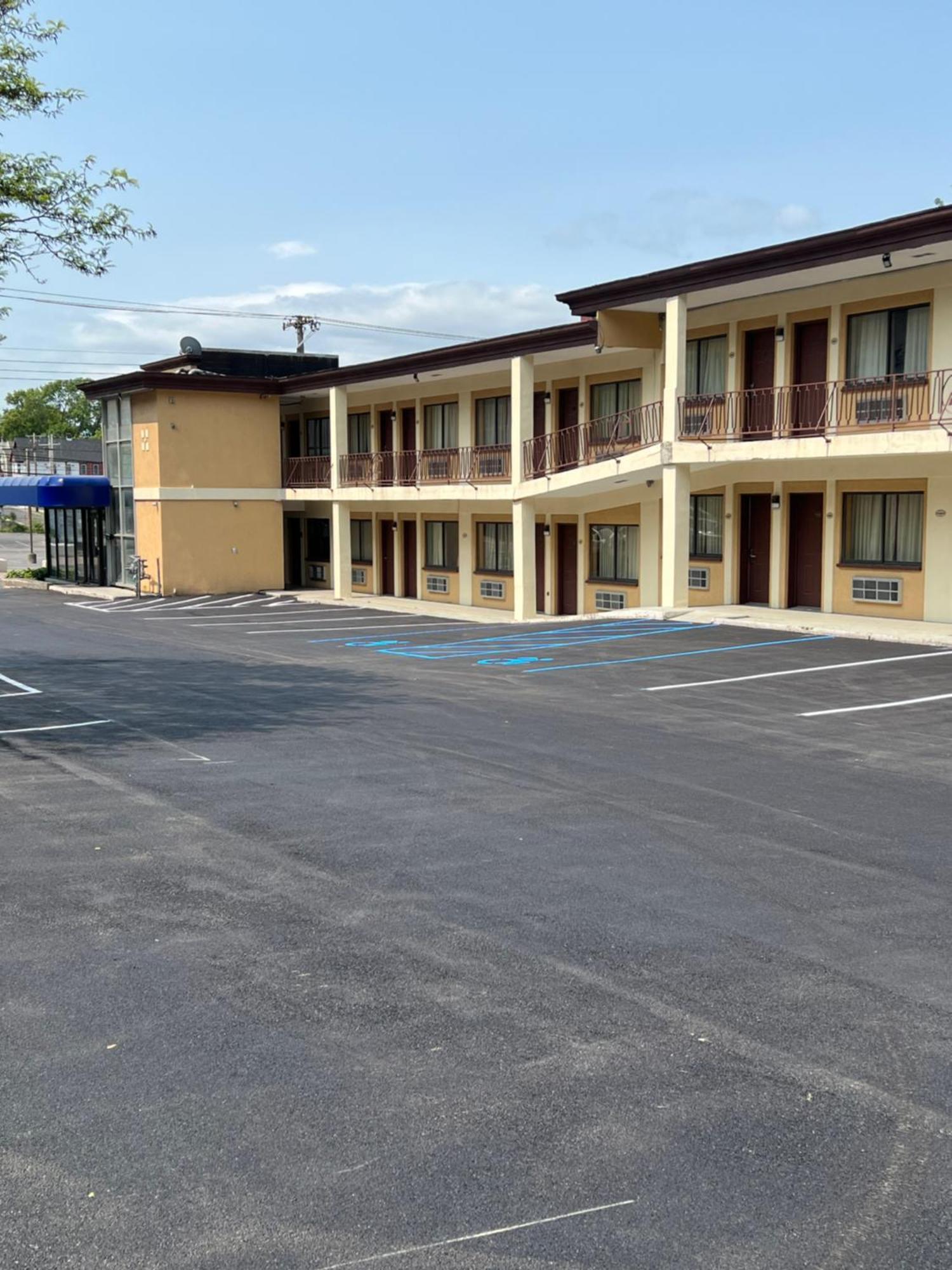 Executive Inn Schenectady Downtown Ngoại thất bức ảnh