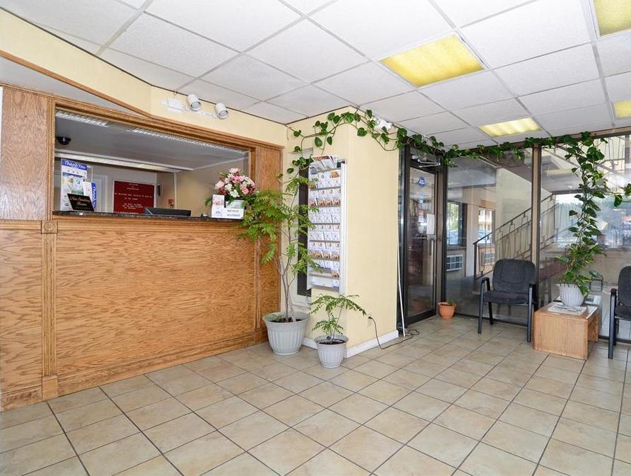 Executive Inn Schenectady Downtown Ngoại thất bức ảnh