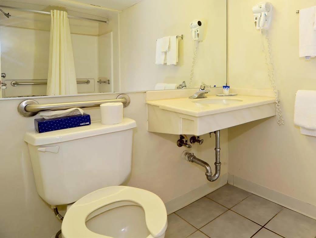 Executive Inn Schenectady Downtown Ngoại thất bức ảnh