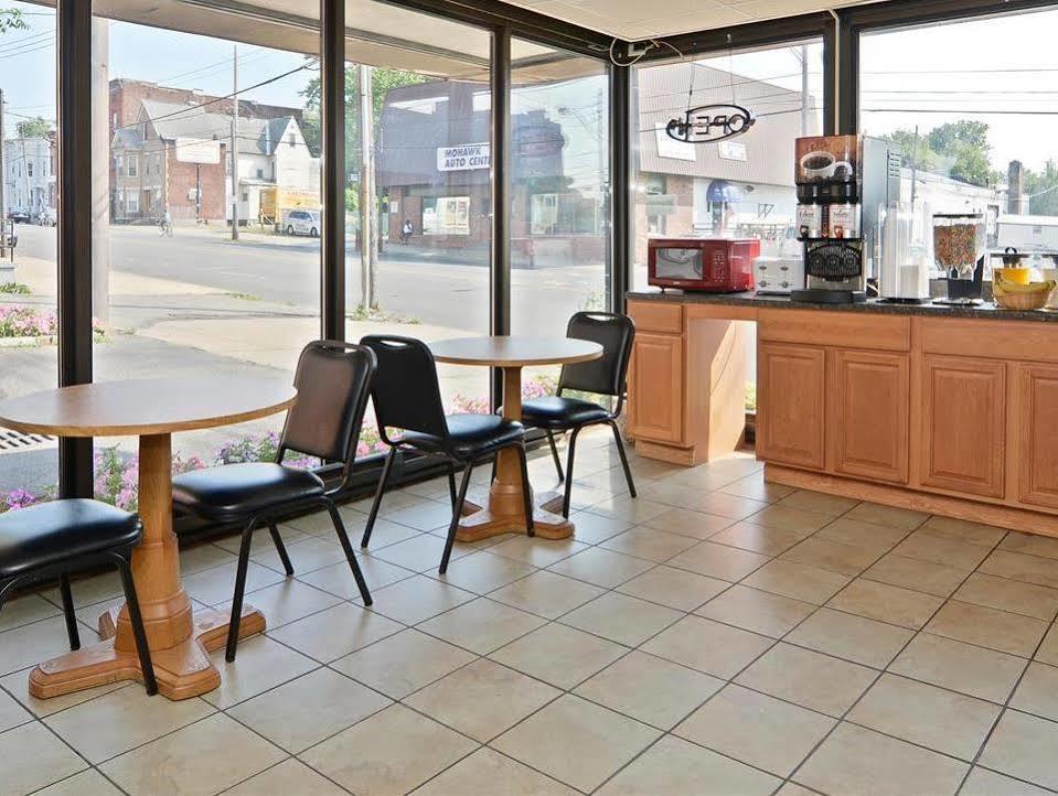 Executive Inn Schenectady Downtown Ngoại thất bức ảnh