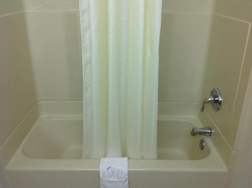 Executive Inn Schenectady Downtown Ngoại thất bức ảnh